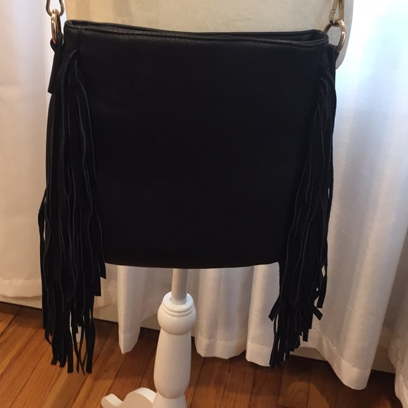 Fringe Crossbody - Picture 2 of 7